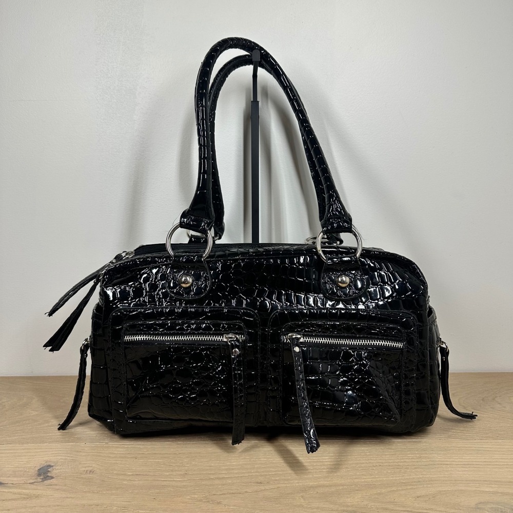 Bueno Patent Croc Shoulder Bag Black Multi Pocket Silver Hardware Y2K